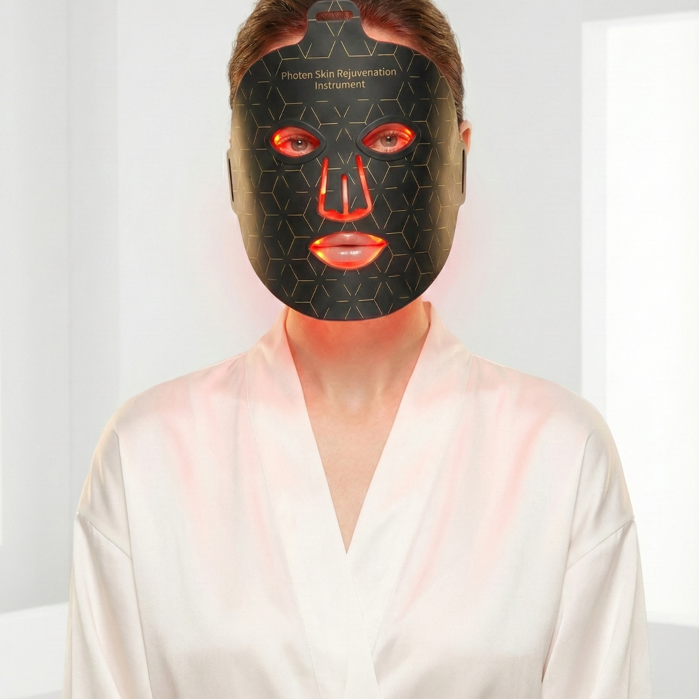 Un masque LED à spectre complet, pensé pour la peau réelle