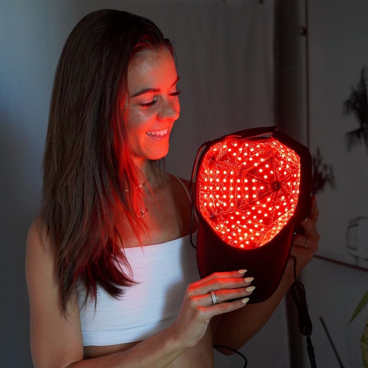 Casquette GLOW — Thérapie par Lumière Rouge